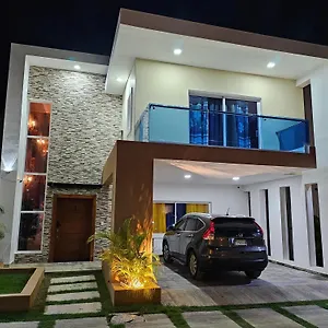 Selina Villa